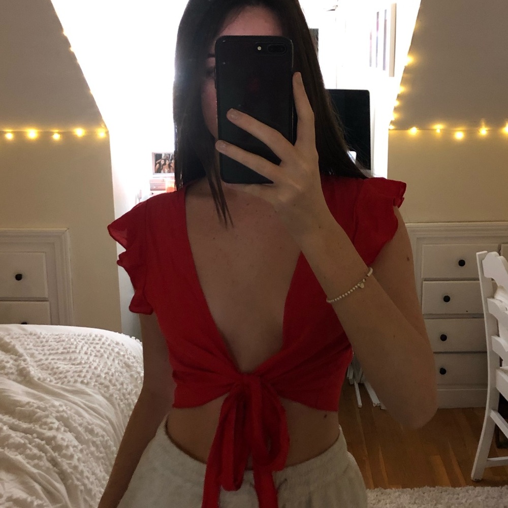 SHEIN red top